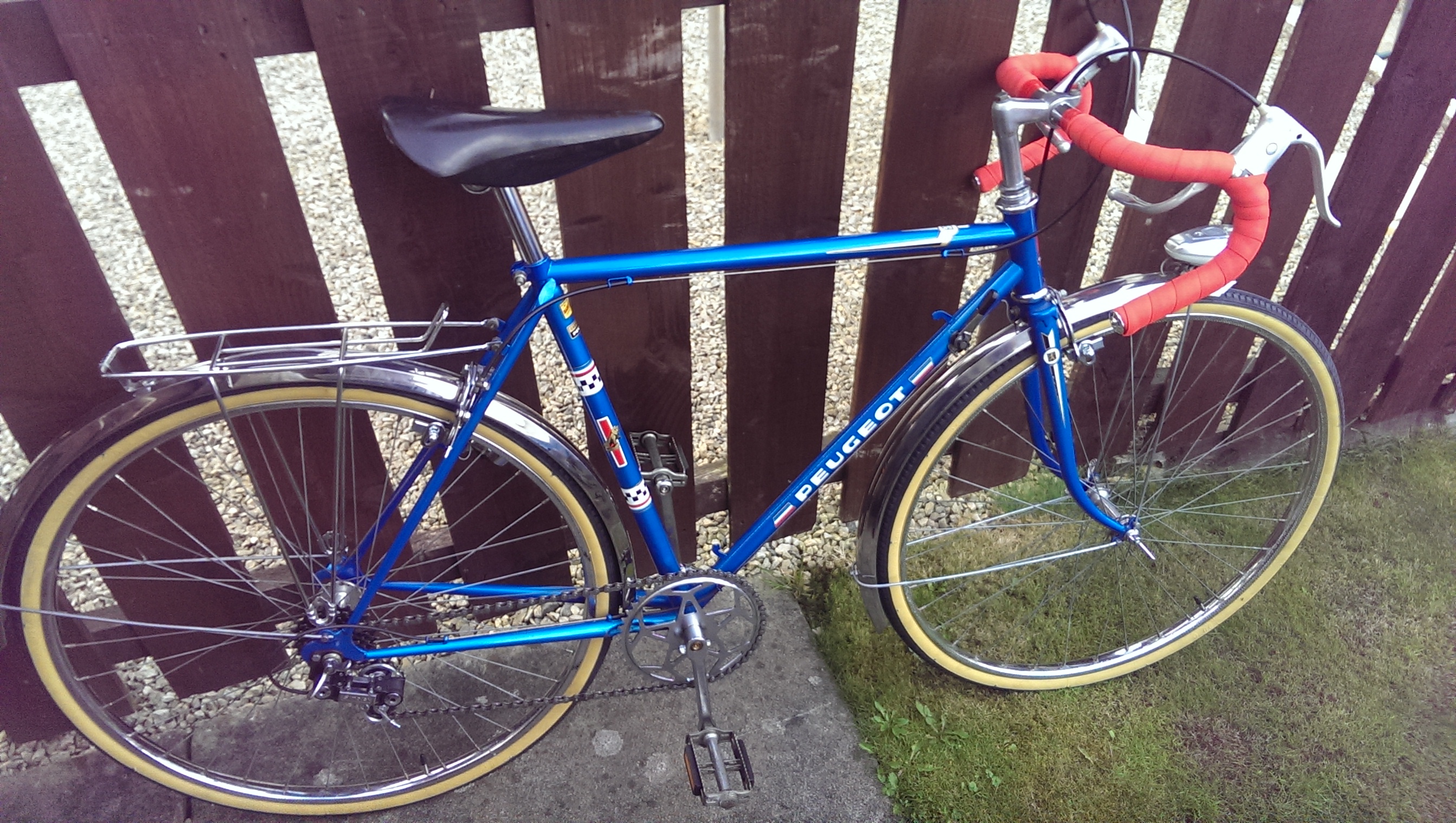 Harry Keiller cycles Johnstone street General Nonsense virtual west