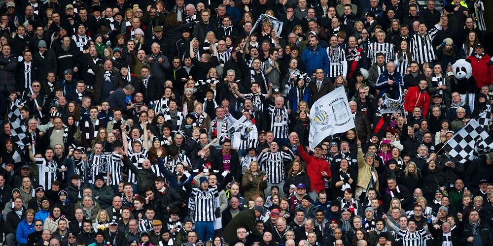 stmirrenfans4.thumb.jpg.bde9cf9b7c328f8d593ec05f33017c20.jpg